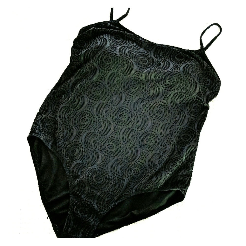 💜3/$12💜 Black one-piece swimsuit